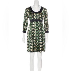 Diane von Furstenberg Dress Silk Steffi DVF Gaudi Wave Print Long Sleeve Size 2